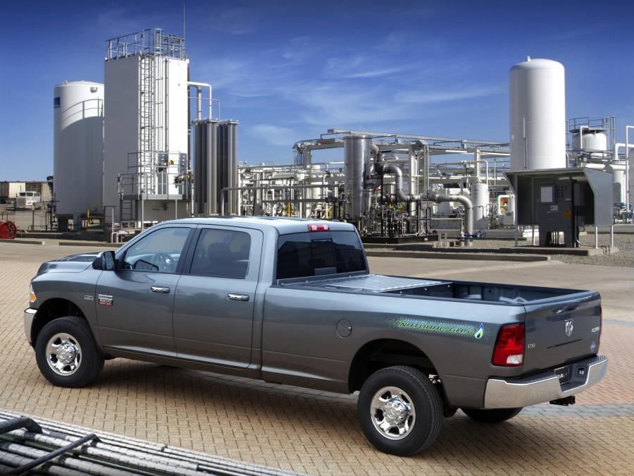  Dodge Ram 2500 Heavy Duty CNG Crew Cab 2012 года  (фото 3 из 3)